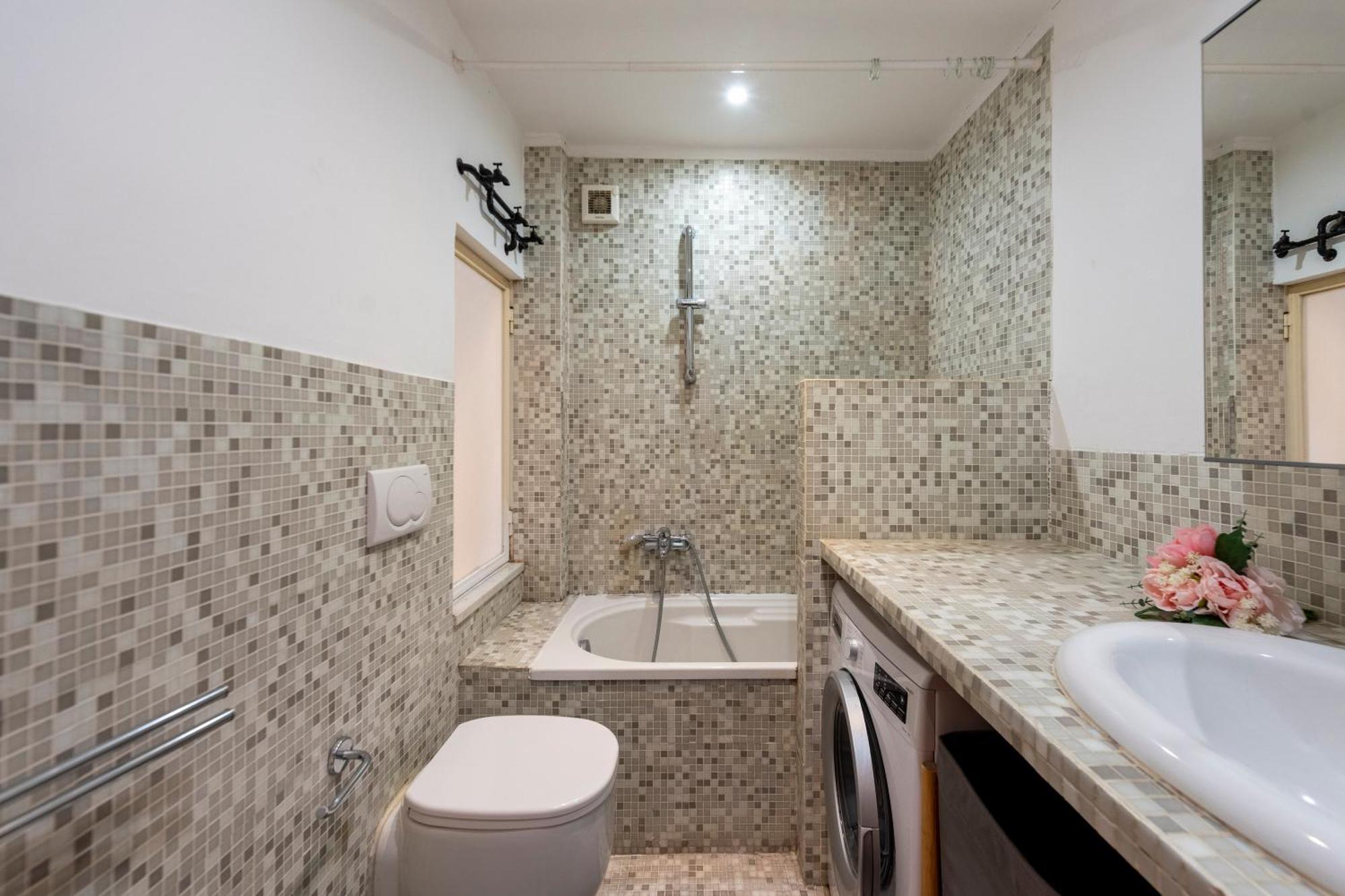 Apartment House Historic Center - Happy Genua